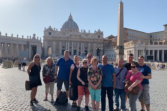 German Petersdomführung - St. Peter’s Basilica: how the building’s mix makes sense