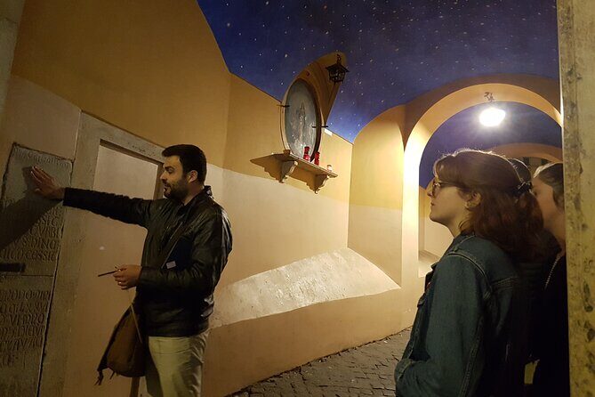 Ghosts and Crimes of Rome Night Walk - Walking at night: dress for weather and listen for the guide