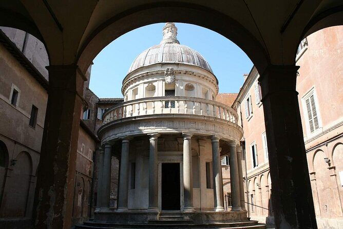 Gianicolo to Trastevere: Italy's Independence trail with GELATO - Starting above Rome: Faro degli Italiani’s independence echo
