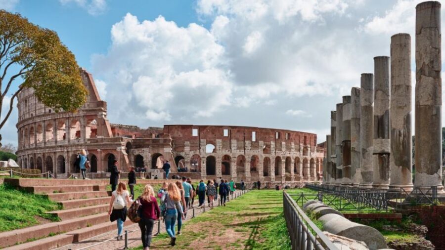 Gladiators & Saints: Colosseum Arena and St. Peter's Prison - How the 3-hour flow actually feels