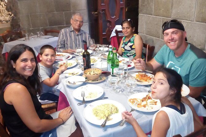 Gluten-Free Food & Wine Tour of Rome with Local Guide and Sightseeing - Campo de’ Fiori after dark: GF pizza, wine, cured meats, and a Caesar connection