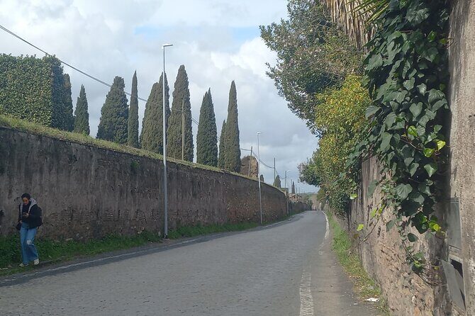 Golf Cart Driving Tour in Rome: 2.5 hrs Catacombs & Appian Way - What the Small-Group Setup Really Means on This Tour