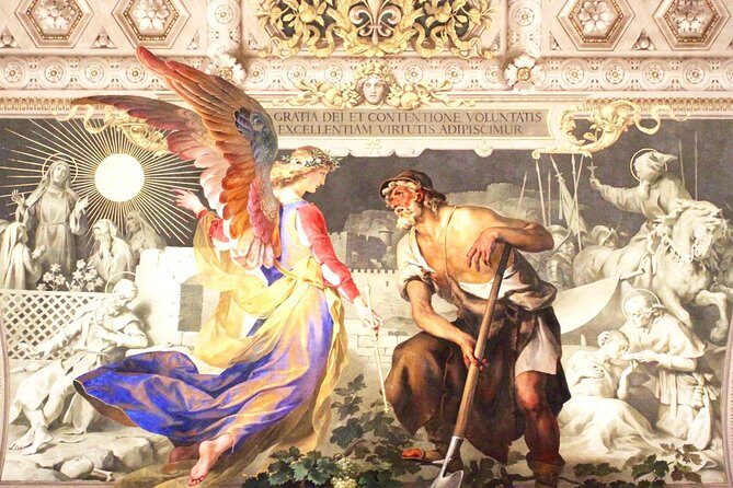 Grand Vatican Tour Full-day with Sistine Chapel and Borgia Rooms - St. Peter’s Square: the last 30 minutes that helps everything click