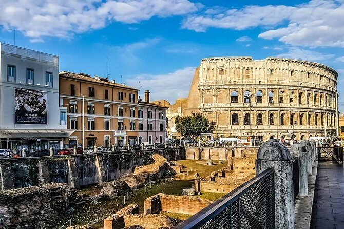 Group Tour: Colosseum, Roman Forum &Palatine Hill guided Tour - Hearing Your Guide: Headsets That Actually Work in Busy Spaces