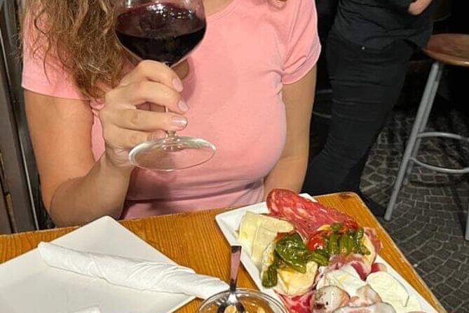 Guided, FUN Wine Tasting with Trivia Games, Napoli - The Trivia Games and Myth-or-Truth Round That Keep You Engaged
