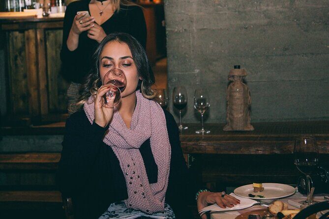 Guided, FUN Wine Tasting with Trivia Games, Napoli - Practicalities: Meeting Point, Timing, and What to Bring