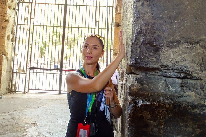 Guided Tour of the Colosseum, Forum and Palatine Hill - Price and value: what $84.58 buys you in the Rome arena