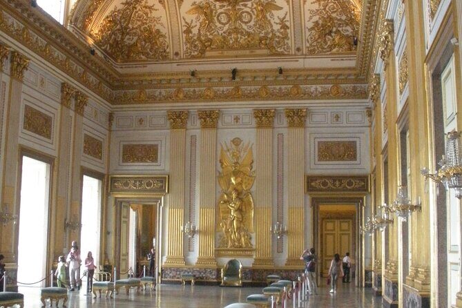 Guided tour of the Royal Palace of Caserta with an art expert - Inside the Royal Palace: how the guide turns impressive rooms into meaning