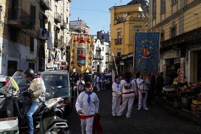 Guided tour of the Sanità District with an art expert - Casa Natale di Totò: famous Naples, human scale