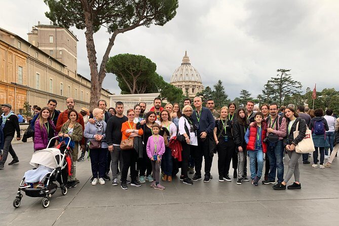 Guided tour of the Vatican Museums and Sistine Chapel in Spanish - What you’re paying for: value of $110.47