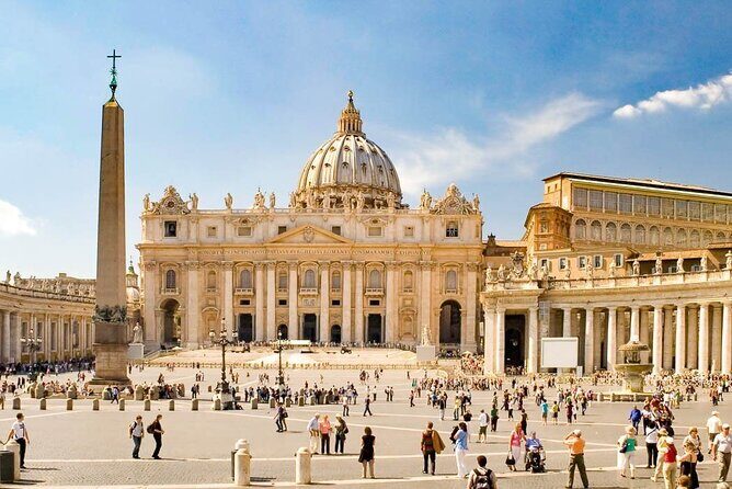 Guided Tour Vatican Museum, Sistine Chapel , St peter's Basilica - Vatican Museums: how to see the right masterpieces in 2 focused hours