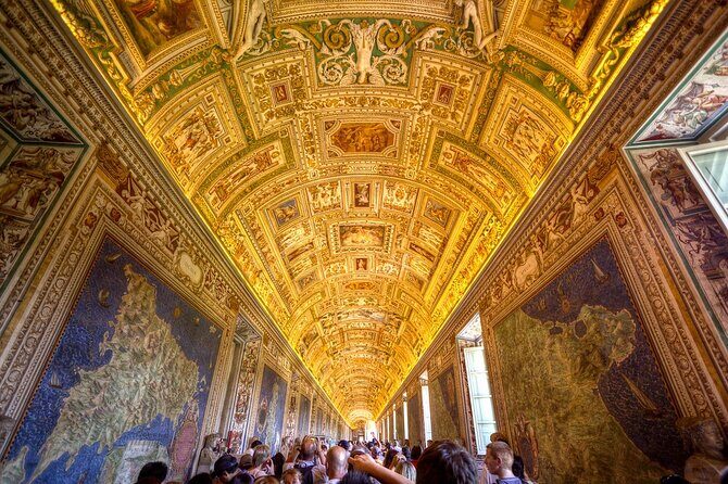 Guided Visit of the Vatican Museums & Sistine Chapel - Vatican Museums for 90 minutes: how the guide turns rooms into a route