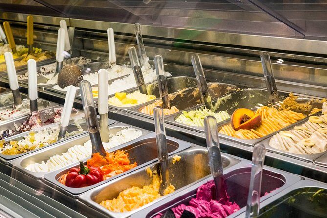 Half-Day Food and Wine Tasting Tour in Rome - Gelateria Gunther finale in Trastevere: pick your gelato wisely