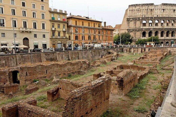 Half-Day Private Guided Tour of Wonder Colosseum Arena - A private half-day route through the Colosseum complex