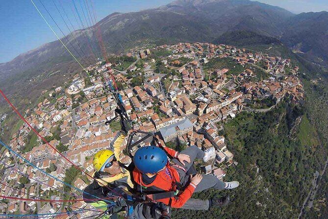 Half day private paragliding experience - ADVENTURE FLIGHT - Tandem aerobatics: strong emotions with real structure