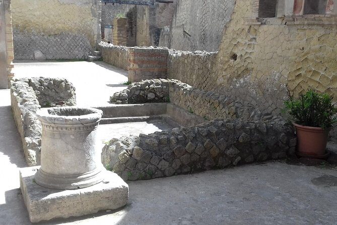 Herculaneum and the Amalfi Coast(Sorrento-Positano) - Sorrento: the main square break (and why it’s worth it)