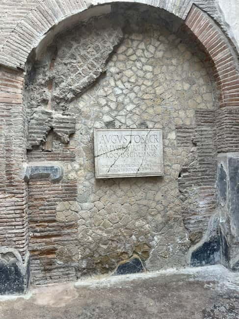 HERCULANEUM AND VESUVIUS: PRESTIGE TOUR FROM NAPLES - Timing, free time, and why the schedule can feel rigid
