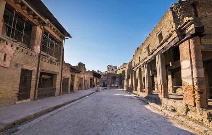 Herculaneum Private Tour with an Archaeologist - Choosing the Right Guide: Names That Keep Coming Up