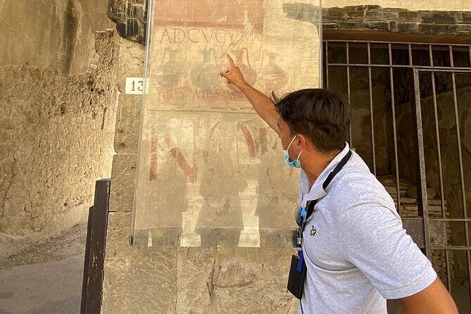 Herculaneum Private Tour with an Expert Archaeologist - Is this private Herculaneum tour worth it for your style of travel?