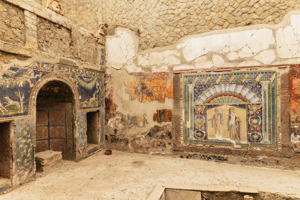Herculaneum: Skip-the-Line Guided Tour with Archaeologist - Sacellum of the Augustales, Temple Sites, and Civic Life