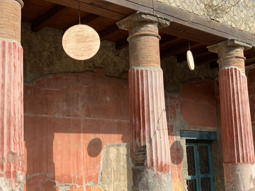 Herculaneum: Tickets & Tour with a Local Archaeologist - Why Herculaneum hits harder than Pompeii