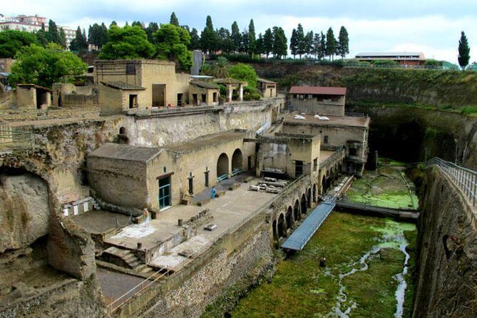 Herculaneum walking tour with a professional Guide - Meeting at Ercolano Scavi and Getting Your Bearings Fast