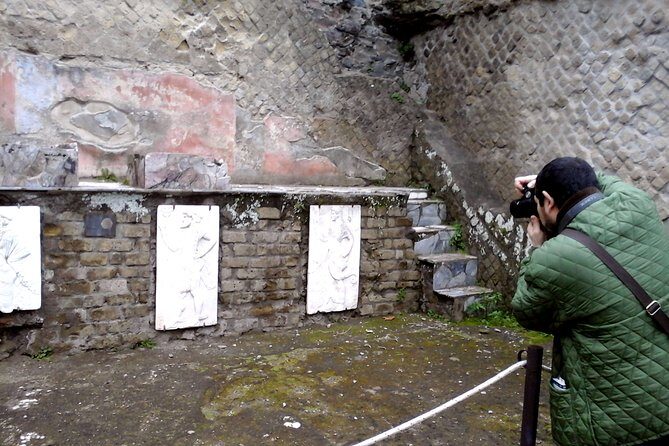 Herculanium guided tour - Augusteum and Civic Spaces: Where Culture Was Built