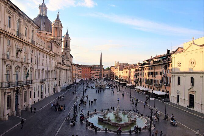 Heyday Rome Private Tour: 7,5 hours w/Deluxe Car Guide & Lunch! - The morning flow: starting at Trevi Fountain with a guide