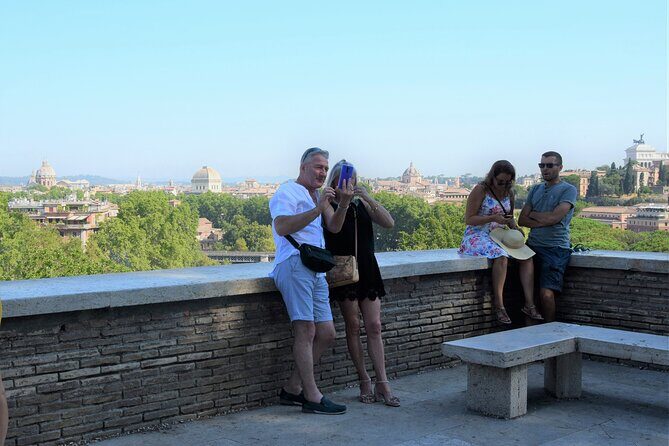 Heyday Rome Private Tour: 7,5 hours w/Deluxe Car Guide & Lunch! - Lunch in Rome: diet requests, menu choices, and water included