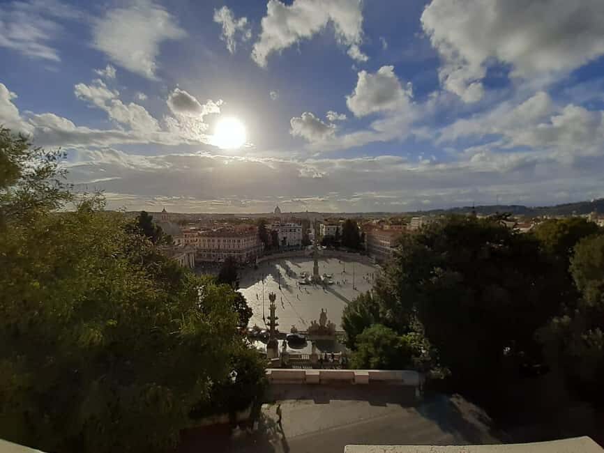 Highlights of Rome: E-bike Tour of the City with Gelato - Where you start: Via dei Cerchi and the Circus Maximus area