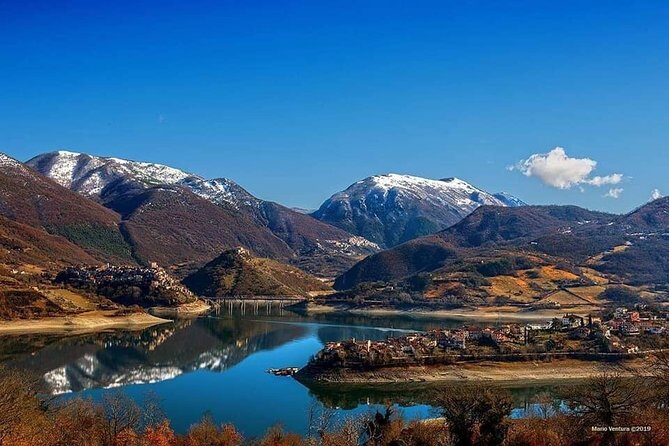 Hike Lake Castle and Good Food! - Castel di Tora: narrow streets, a 13th-century rock, and real photo moments
