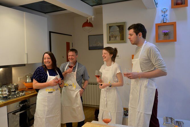 Home Cooking in Testaccio: Cacio e Pepe, Amatriciana, Carbonara - Three Roman sauces you cook: cacio e pepe, amatriciana, carbonara