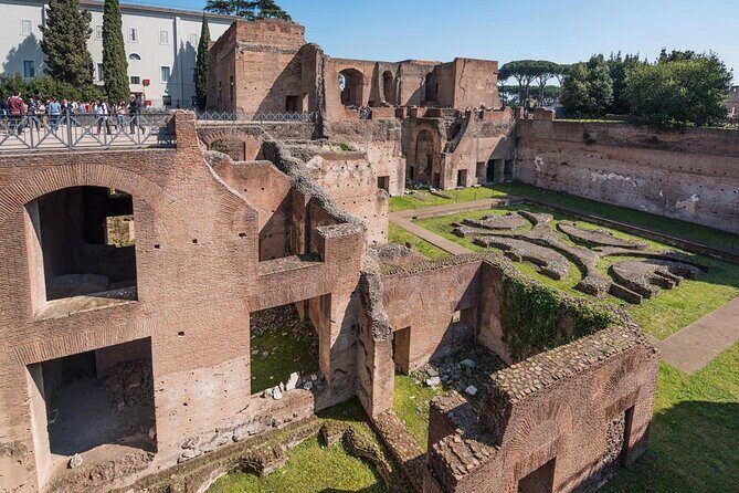 Houses of Augustus and Livia Private Tour with Roman Forum and Palatine Hill - Price Check: Is $295.26 per Person Good Value?