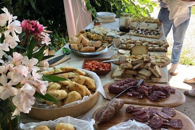 Irpinia Tour of the Vineyards, Cooking Class and Wine-Tasting - What’s on your plate: the menu and why it feels local