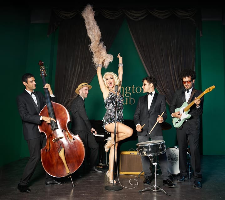 Italian Song Night with Una Come Me Concert - Dinner included: what you get and what to watch for