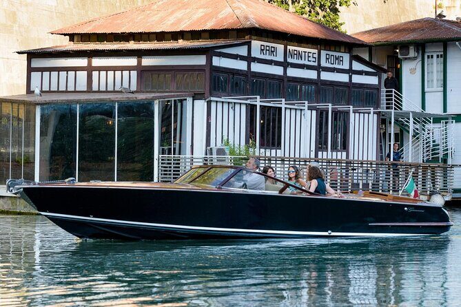 La Dolce Vita: Private Luxury Boat Ride in the Eternal City - The St. Peter’s Basilica viewpoint from Lungotevere