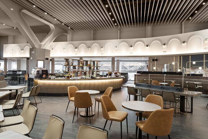 Leonardo da Vinci Airport Plaza Premium Lounge, Terminal 3 Departures - Price and value: is $53.49 a fair deal for Rome’s Terminal 3?