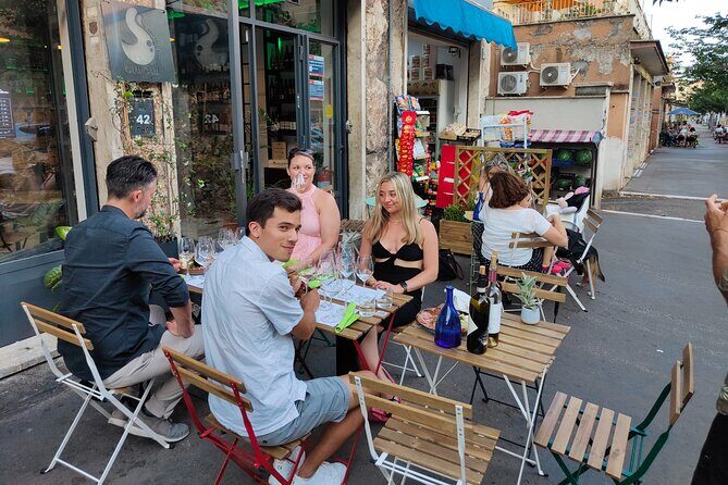 Local Wine Tasting - Why Private Works Better Than Big Group Tastings