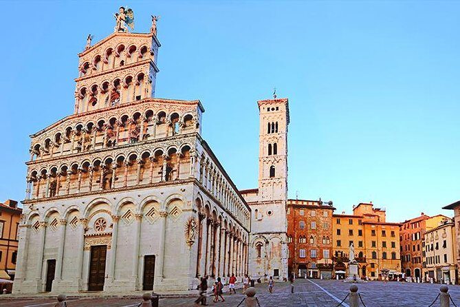 Lucca and Pisa Day Tour from Rome - Lucca first: walking the walls and finding the city’s easy rhythm