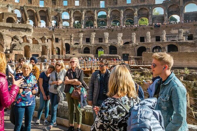 Magnificent tour of Gladiator Arena, Colosseum and Imperial Forum - Via dei Fori Imperiali and the Forum walk: political Rome on foot