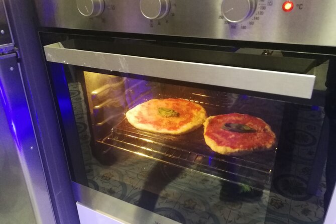 Make Neapolitan Pizza With A View Of Naples - The 6:00 pm Start: Why Timing Makes This Feel Like Dinner (Not a Show)