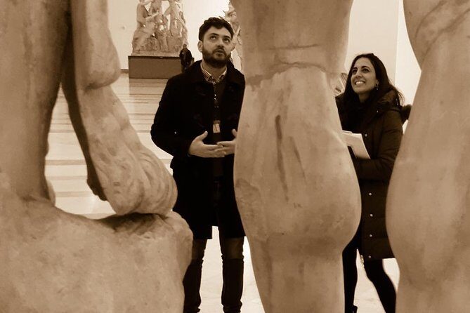 MANN - Archaeological Museum Private Tour with Archaeologist - Meeting at Piazza Museo: how to start smoothly