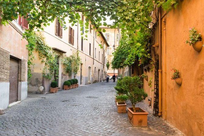 Medieval Rome & trastevere walking tour w/personal tour guide - Campo de’ Fiori Square: Market Day Energy to Evening Hangout Spot