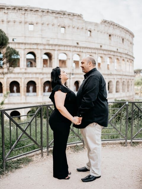 Mini Photo-session at Colosseum with Photographer - Deliverables: 50 edited photos in 12 hours, plus reels and Vespa options
