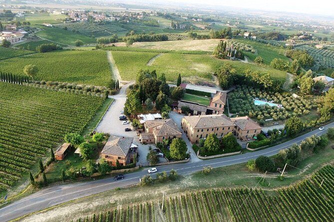 Montepulciano Noble Wines tour in Tuscany from Rome - Private transport and driver support that changes the day