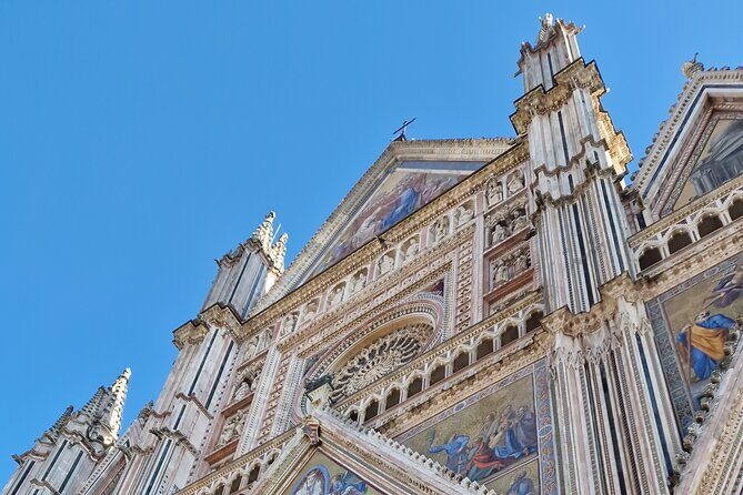 Montepulciano Wine Tasting and Orvieto Private Day Tour from Rome - Piazza Grande in Montepulciano: square life and sweeping views