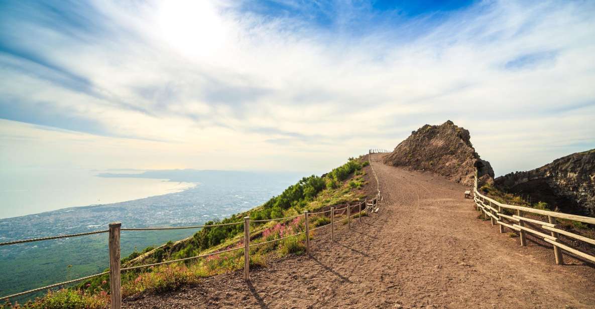 Mount Vesuvius 4-Hour Volcano Tour with Wine Tasting - The drive through Vesuvius National Park: the warm-up you didn’t know you needed