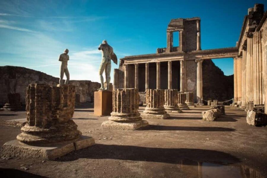 Naples: Amalfi Coast, Sorrento and Pompeii Day Trip - Pompeii Archaeological Site: learning the city under Vesuvius (79 AD)