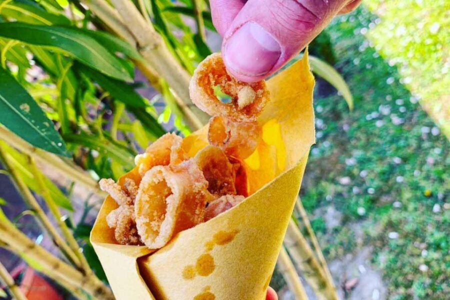 Naples as a local - Authentic Street Food Tour - Piazza del Gesù Nuovo: Guided Walk + First Real Tastes