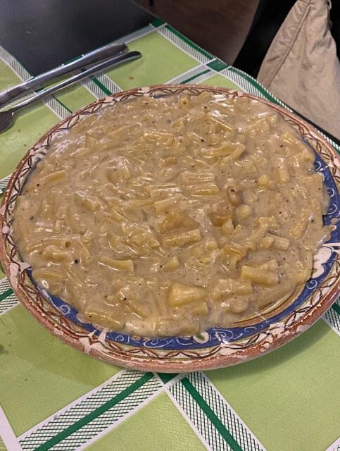 Naples: Authentic Family Home Lunch with Music Show & Spanish Quarters Tour - The “basso” home lunch: why the setting matters